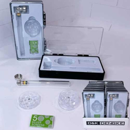 Скляна трубка DK-7138 з гриндером та кейсом Скляна трубка DK-7138 з гриндером та кейсом